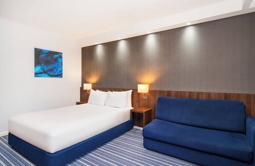 Cambridge Hotel | The Duxford Hotel - Cambridge South M11 Jct 10