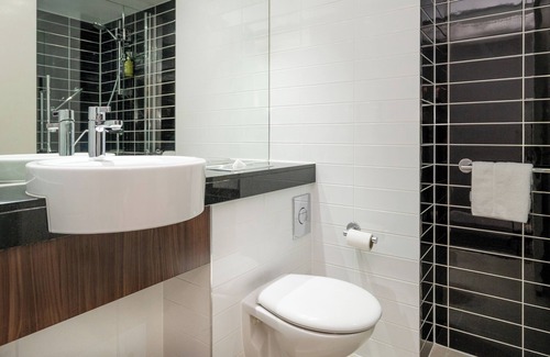 Cambridge Hotel | The Duxford Hotel - Cambridge South M11 Jct 10