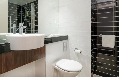 Cambridge Hotel | The Duxford Hotel Cambridge South M11 Jct 10