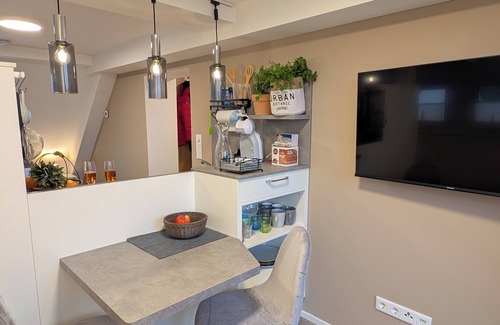 Zschopau Apartment | The dwarf building - modern living with a view of the castle