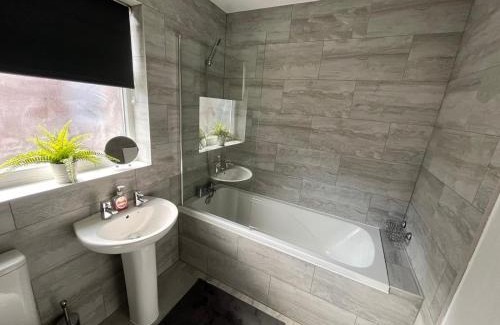 Chapel End Apartment | The E17 Suite