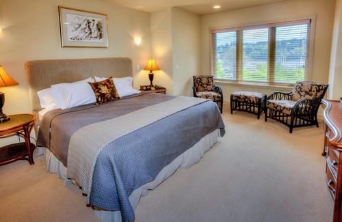 Winslow Hotel | The Eagle Harbor Inn