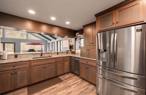 Turkey City House | The Eagles’ View Riverstone Retreat