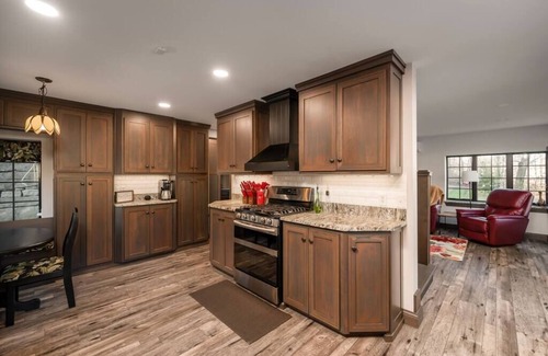 Turkey City House | The Eagles’ View Riverstone Retreat