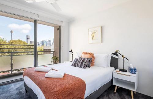 Kings Cross Apartment | The Earl - Potts Point Paradise with Sydney Views