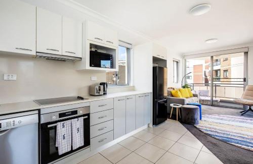 Kings Cross Apartment | The Earl - Potts Point Paradise with Sydney Views
