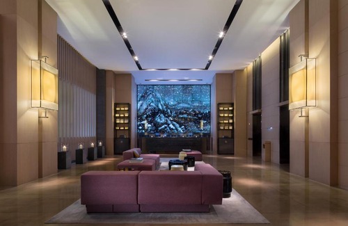 Downtown Hangzhou Hotel | The East Hotel Hangzhou
