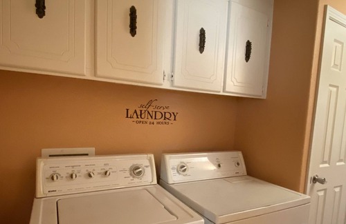 North Las Vegas House | The Eclectic Casita 3 bed, 2 bath - 15 min from STRIP