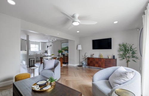 Northeast South Bend House | The Eddy Street Retreat - New !