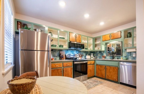 Oxford House | The Eden, Discounted rate for LSU game day!