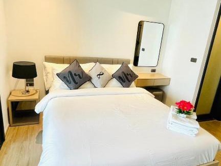 Pattaya Bay Apartment | The Edge Central 582 by Numam