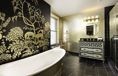 Buffalo Hotel | The Edward Hotel