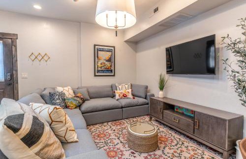 Bigfork Apartment | The Electric Bungalow