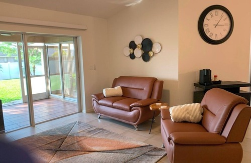 Caloosahatchee House | The "Elegant Suite" A Stylish, Luxurious Sanctuary in the Heart of Cape Coral FL