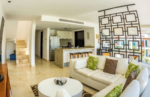 Zazil-ha Apartment | The Elements Oceanfront & Beachside Condo Hotel