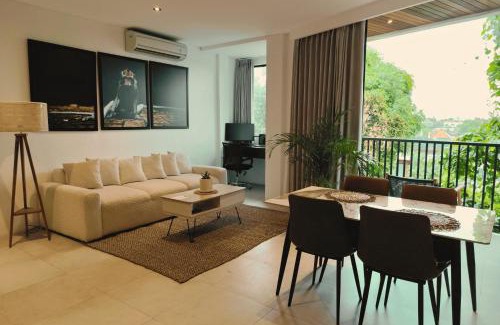 Batu Bolong Apartment | The Elephant's Nest