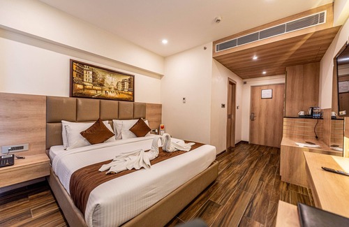 Lucknow Hotel | The Elite Lucknow