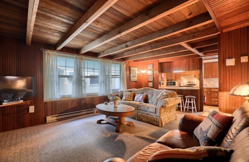 Mount Gretna Cottage | The Eliza Mae Cottage