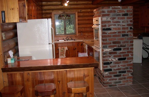 Condon Cabin | The Elk Antler Wilderness Cabin welcomes families, groups