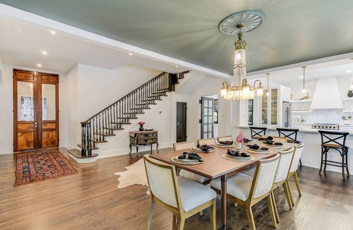 Smithville House | The Ella Norah. A Luxury Retreat. Pool and Spa. Steps to Main Street.