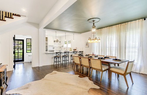 Smithville House | The Ella Norah. A Luxury Retreat. Pool and Spa. Steps to Main Street.