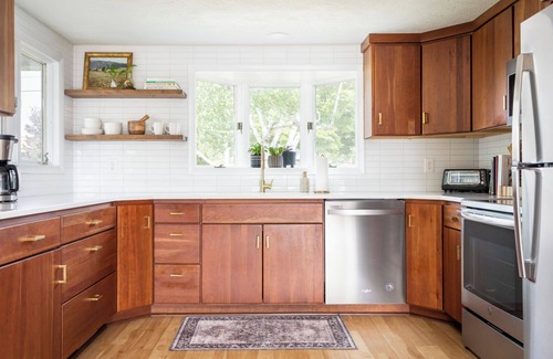 Suttons Bay House | The Elm House-Downtown Suttons Bay with game room!