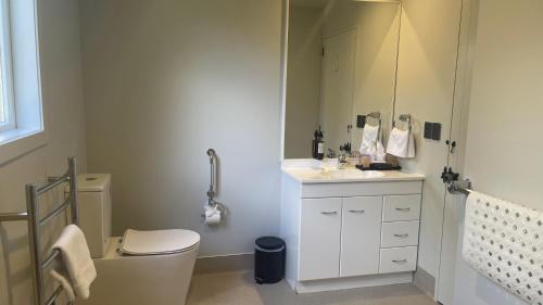Merivale Hotel | The Elmwood Motel