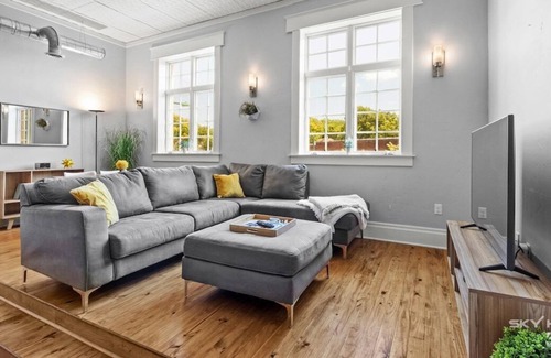 Siloam Springs Apartment | The Ember Suite is perfect for that family weekend getaway or an extended stay!