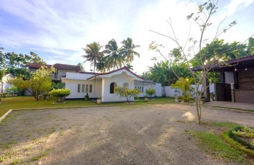 Polhena House | The Embrace Villa