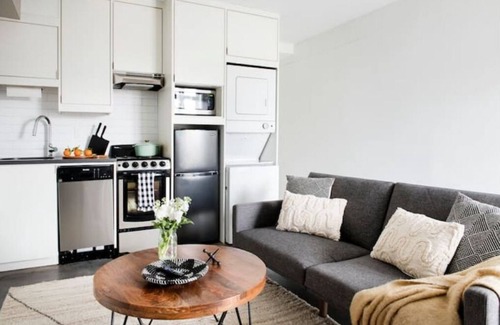Virginia Highland Apartment | The Emerson Near PonceCityMarket