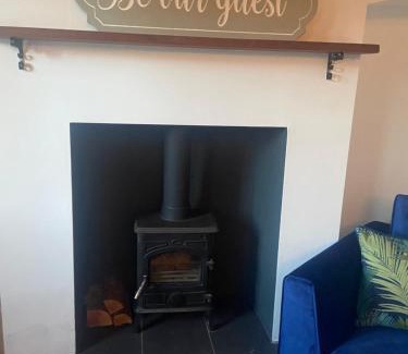 Rolleston on Dove House | THE ENCHANTED COTTAGE