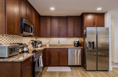 Midtown House | *THE ENCHANTED ROSE @ BEACHSIDE* Gorgeous Home & Pool + LAST KEY SERVICES…