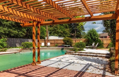Enterprise House | The Enterprise Estate - Golf Course - Private Pool