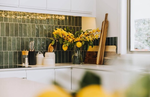 Sawtell House | The Entire House - Lou and Lewie's, Family friendly, beachside, laid-back luxury 6BDR 4BTH