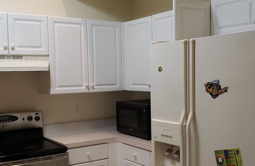 Westminister House | The entire house , nice and cozy 3beds/2baths