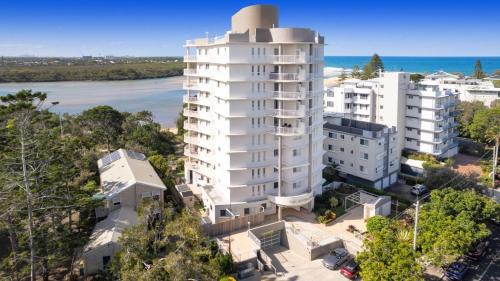 Currimundi Apartment | The Entrance Unit 5