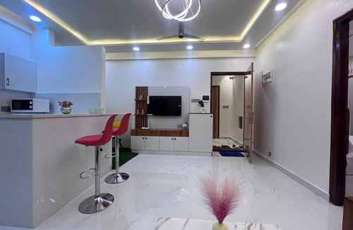 Brookefield Apartment | "The Essence" - By Govindam - Luxury 1 BHK suite
