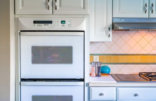 Mount Dora House | The Estate at Mount Dora ★ 1 GB WiFi ★ Sleeps 28 ★ Heart of Mt Dora