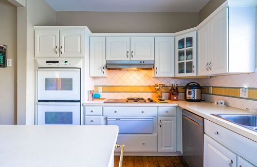 Mount Dora House | The Estate at Mount Dora ★ 1 GB WiFi ★ Sleeps 28 ★ Heart of Mt Dora