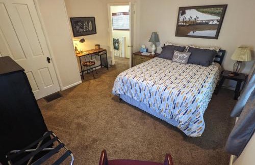 Milford Apartment | The Estate Loft in Downtown Milford