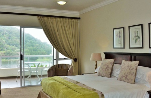 Port Edward Hotel | The Estuary Hotel and Spa