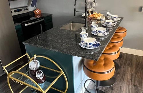 Bellefontaine Apartment | The Euro Flat @ RainbowRow