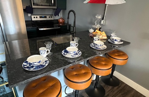 Bellefontaine Apartment | The Euro Flat @ RainbowRow
