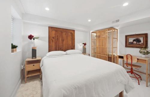 Bloomingdale Apartment | The Evergreen - Parking