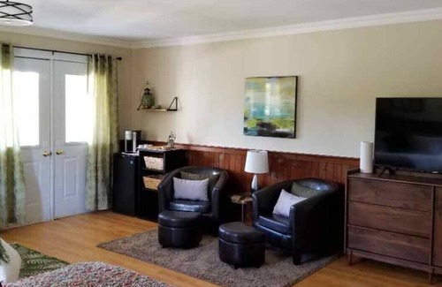 Trinity Bed & Breakfast | The Evergreen Suite-with Private Balcony!