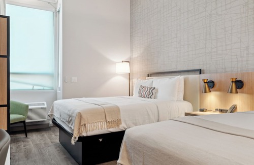 Corte Madera Hotel | The Evergreen