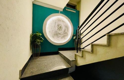 G-9 Sector Bed & Breakfast | The Excel Lodge