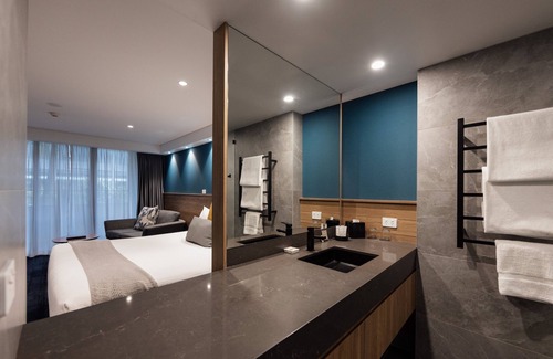 New Lambton Hotel | The Executive Inn