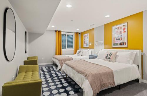 South Philadelphia House | The Executive South Philadelphia 4BR 3Bath