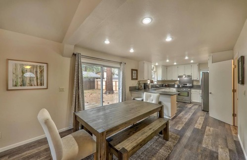 Montgomery Estates House | The Fair Meadow Family Retreat is family and pet friendly, fenced yard.